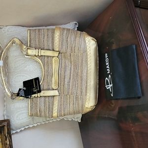 B MAKOWSKY WOMEN PURSE , BAG ,new with bag, gold 12"x15"